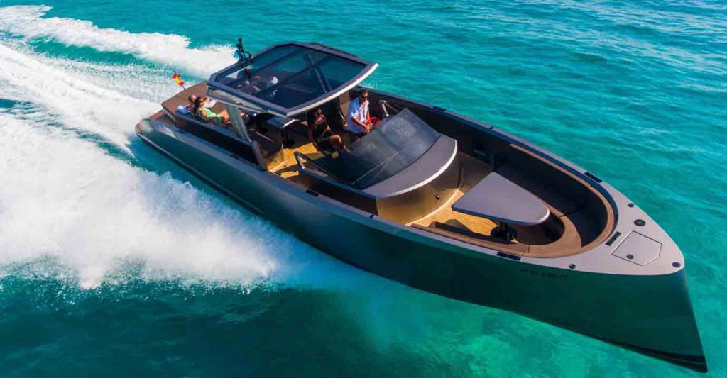 10 petits bateaux de luxe pour une escapade élégante en mer